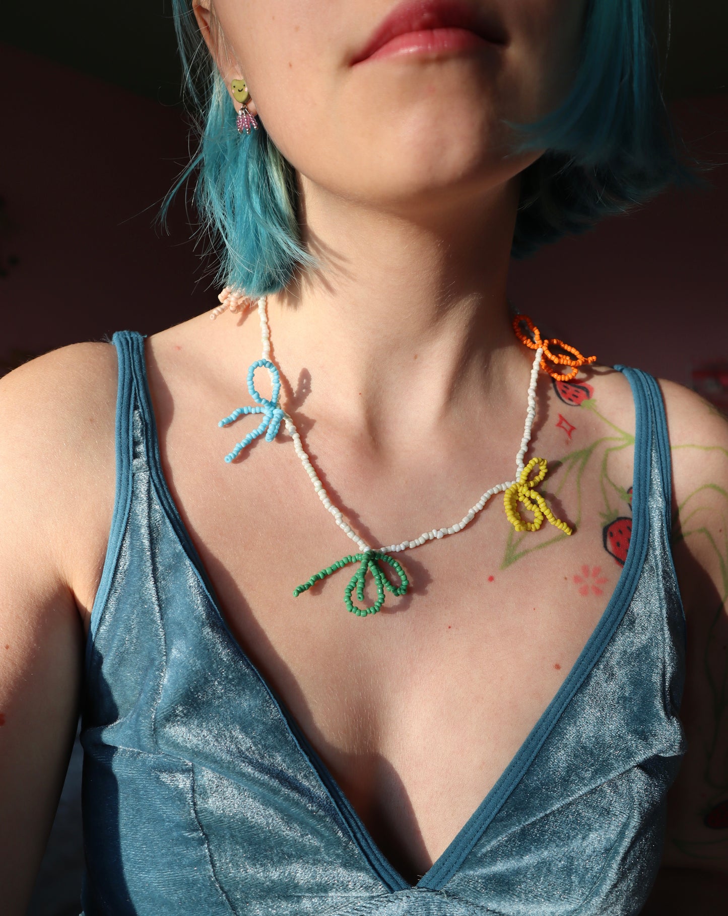 Bowed Necklace